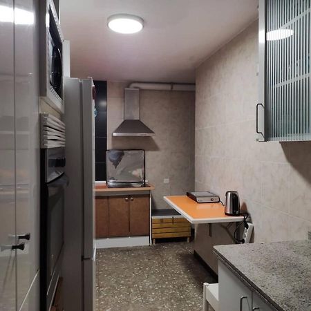 35-3- Комната В Квартире Для Семьи От 1 До 4 Человек В Центре Аликанте Alicante Bagian luar foto